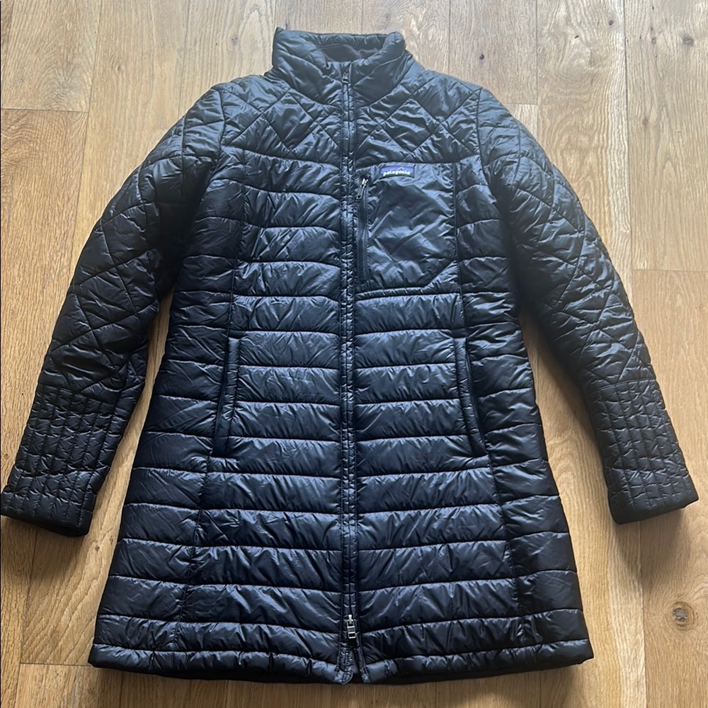 Patagonia Women's Black Quilted Jacket